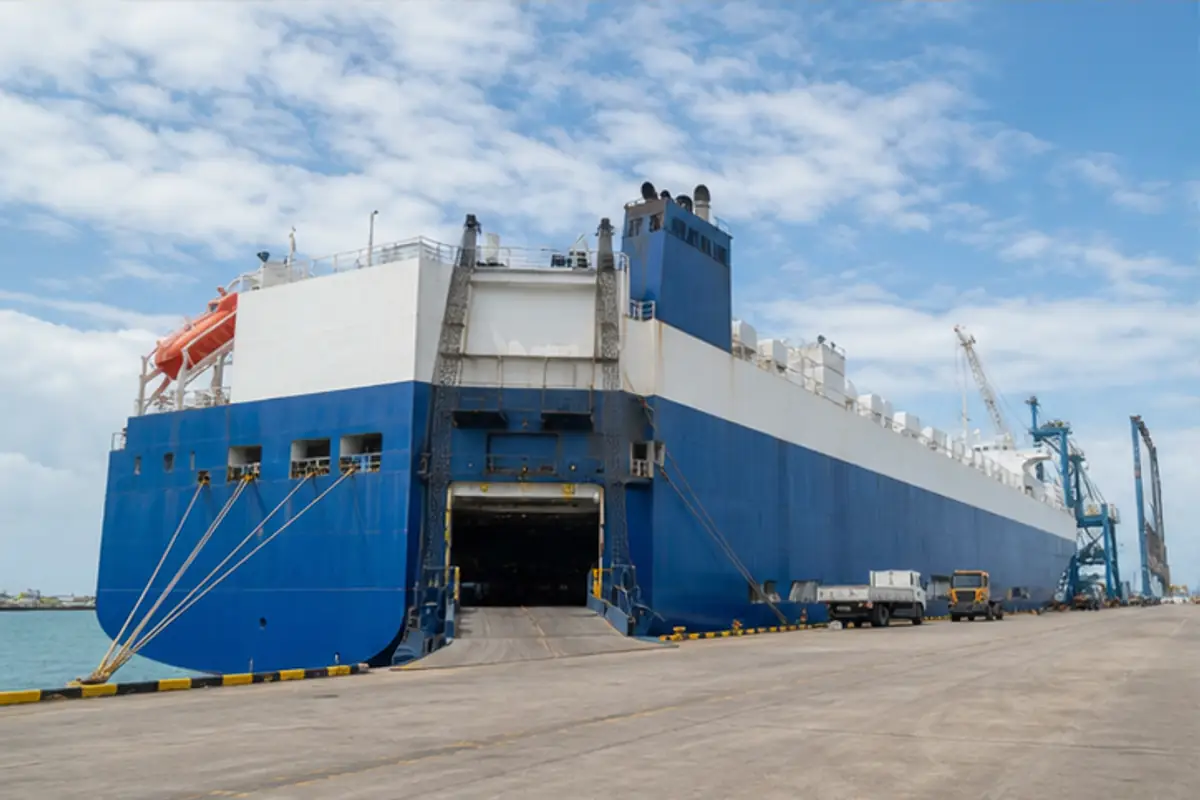 Kapal RORO bagi jadual pelayaran Sabah